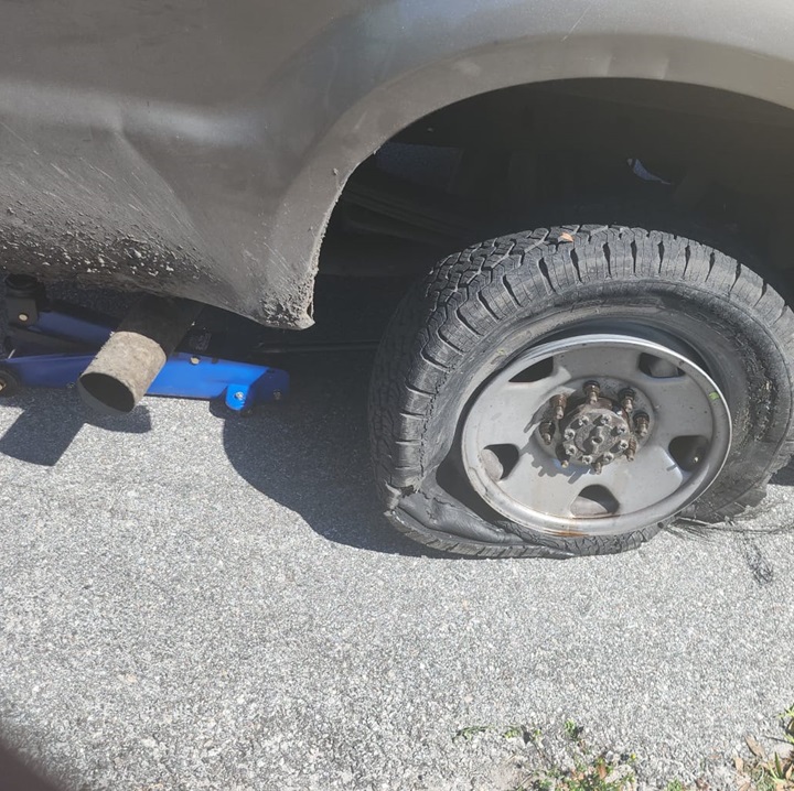 On-site flat tire plug and repair service in Miami